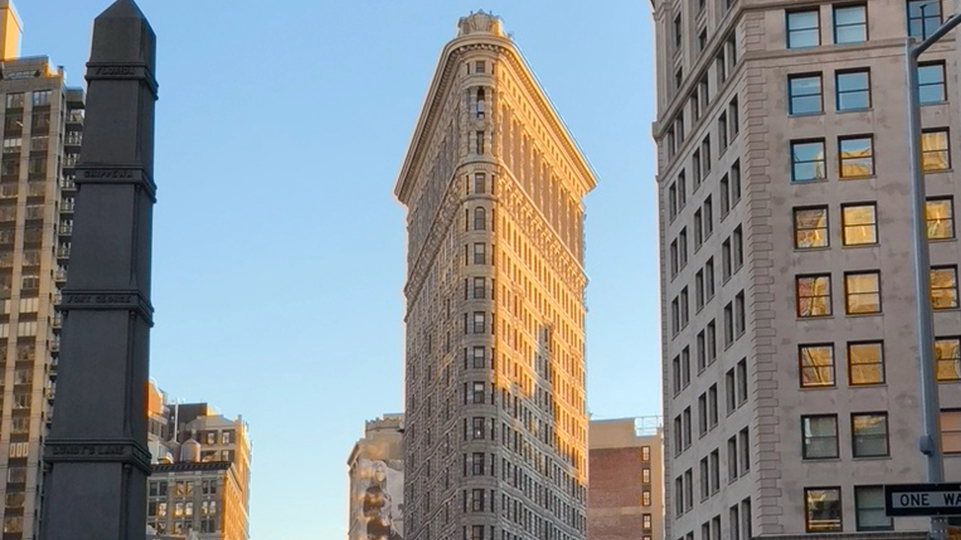 Took this photo on the street with the view of the iconic Flatiron Building.