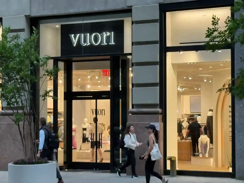 Flatiron District shopping is simply the best, and Vuori is definitely a favorite for me.