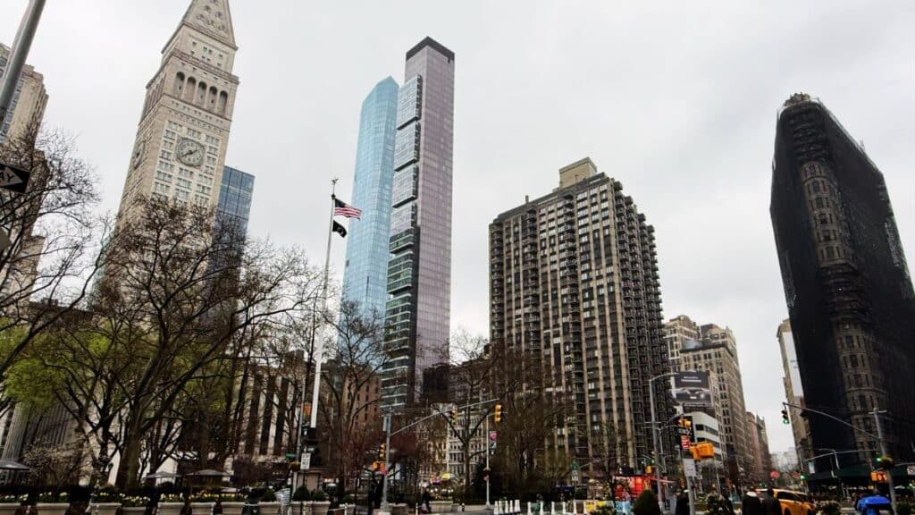 Coffee Pastry Flatiron: Coffee shops in my neighborhood are simply the best.