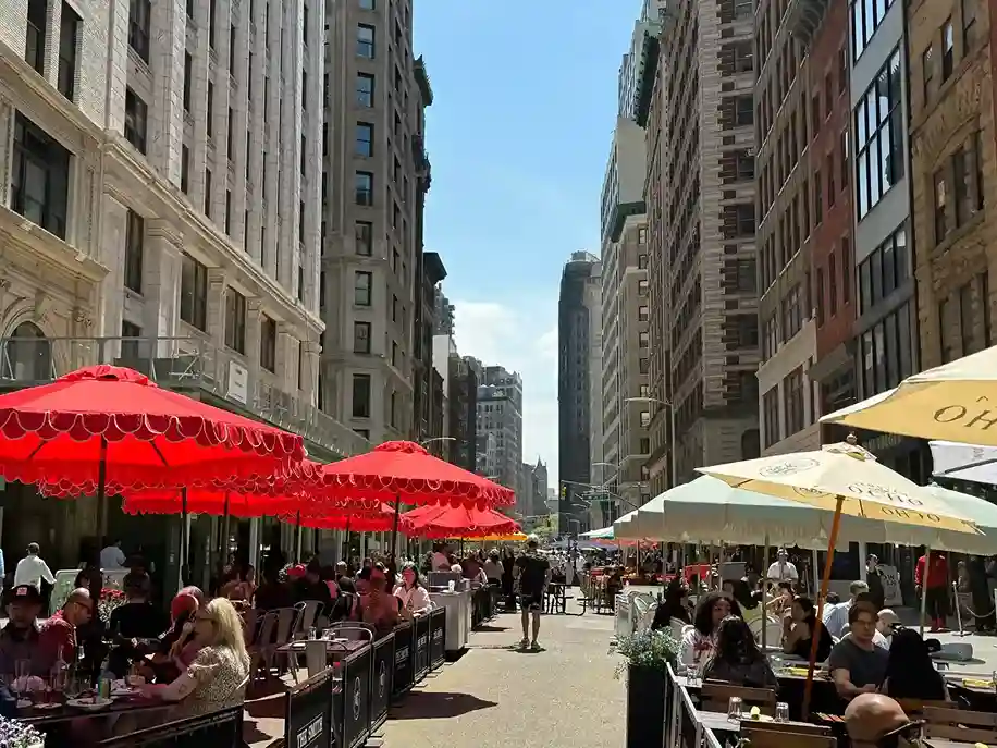 The best Flatiron Hotels in NYC are really not that far apart. This is The Flatiron in spring.