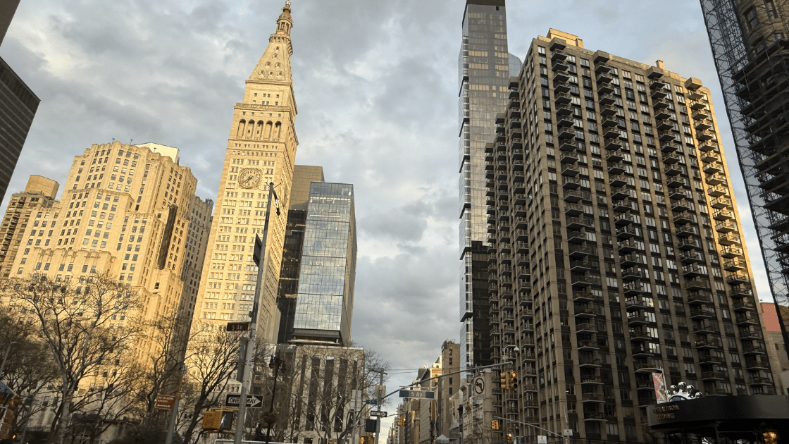 Photo of the famous clock building in Flatiron District and area where Harvey Wiley Corbett shaped the nyc skylines.